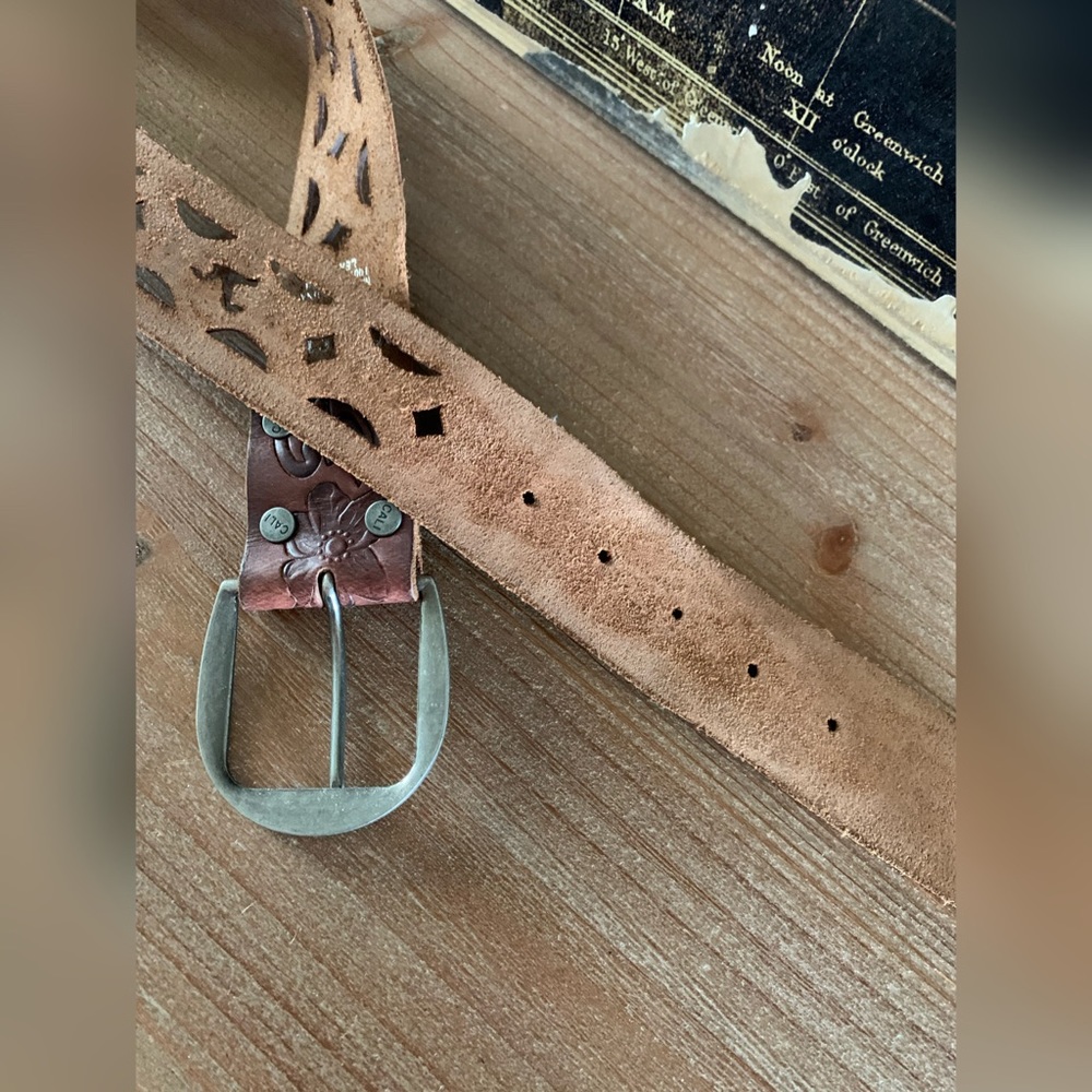 Hollister Laser Cut Leather Belt - Picture 6 of 7
